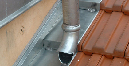 Gouttière et chenaux en zinc